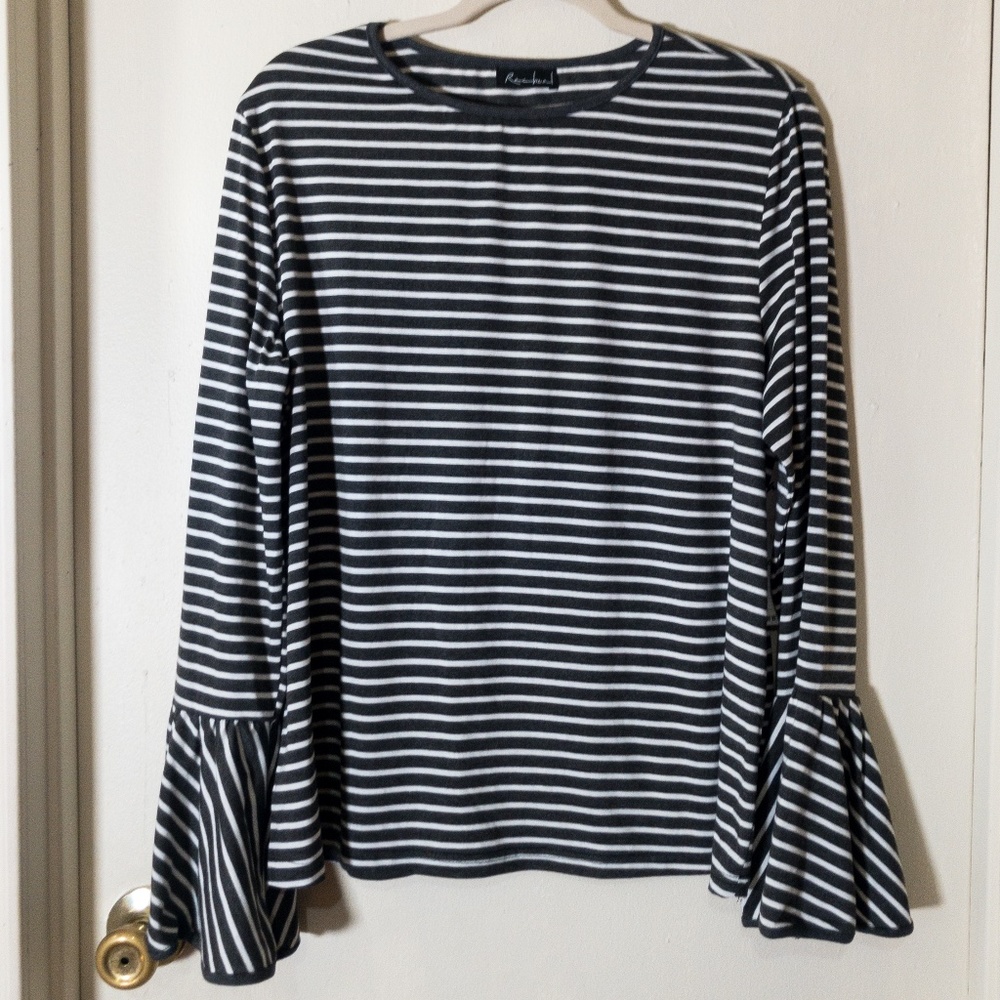 NWOT Racheal Long Sleeve Top